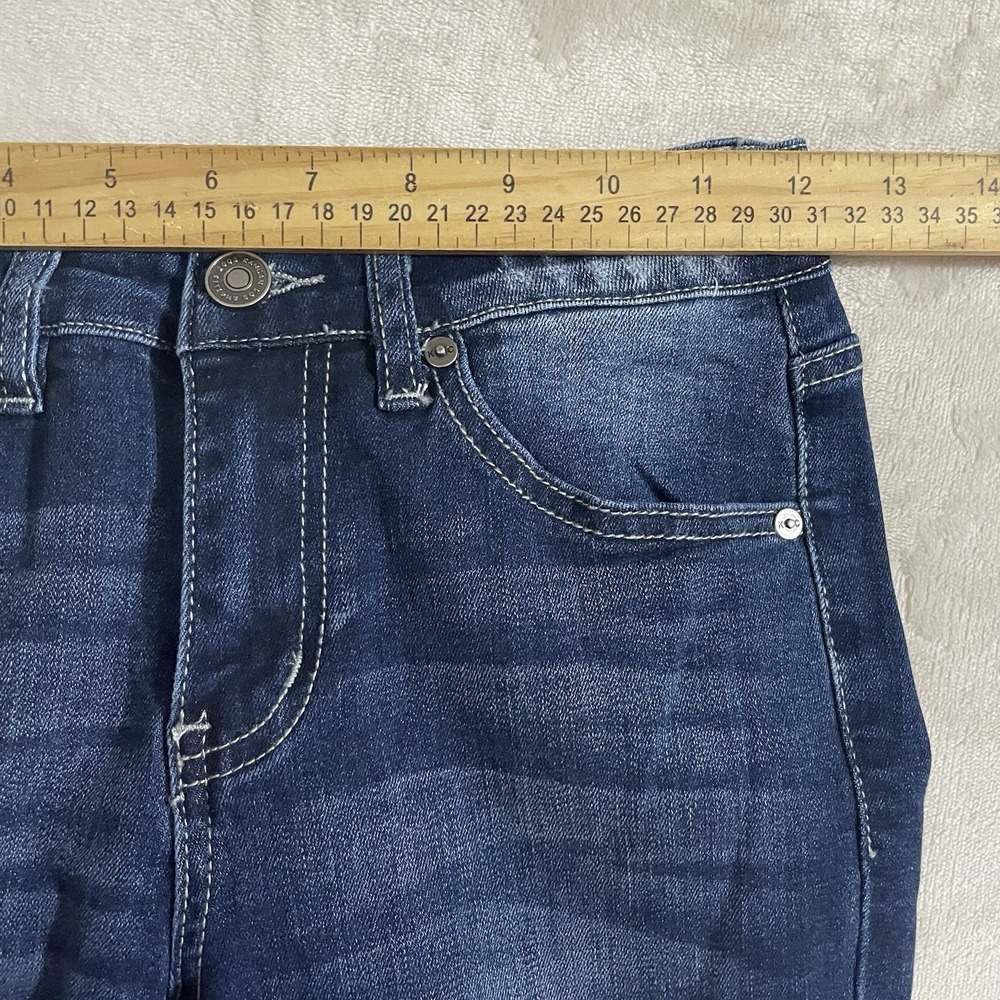 KanCan Jeans Womens 3/25 Straight Leg Distressed Raw Hems Blue Denim Dark Wash‎ - Picture 4 of 8